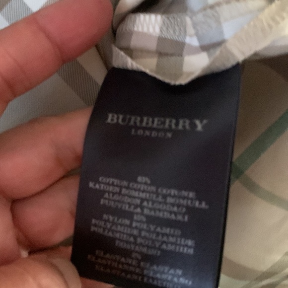 Burberry claddic plaid sleeveless dress with belt - Picture 6 of 8